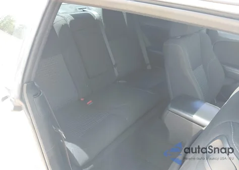 2022 Dodge Challenger Sxt z USA, uszkodzony, nr VIN 2C3CDZAG4NH260491